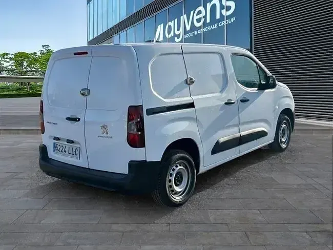 Usado Peugeot Partner Premium 73 CV (53 kW) 2020 Blanco Monovolumen
