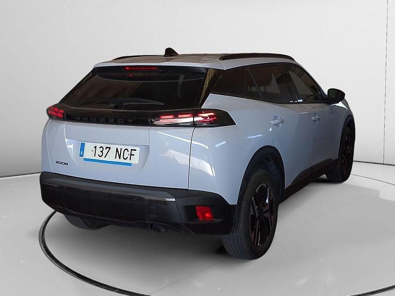Usado Peugeot 2008 Allure 101 CV (74 kW) 2025 Blanco SUV