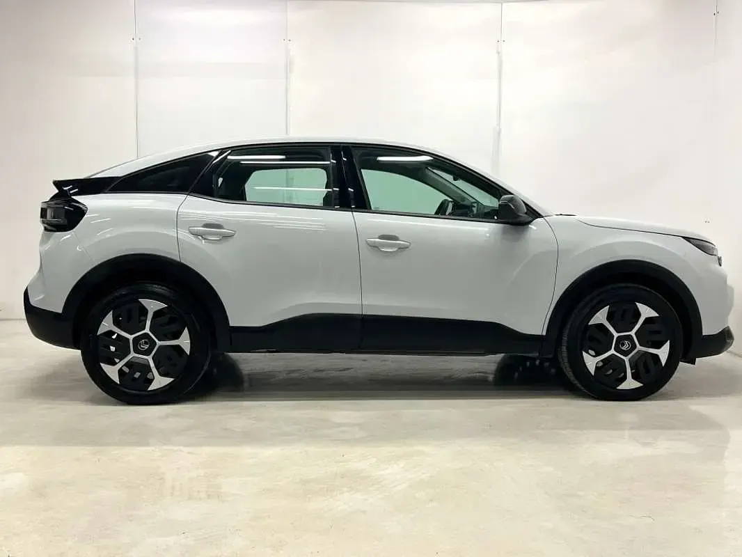 Usado Citroën C4 PureTech 131 CV (96 kW) 2025 Blanco SUV