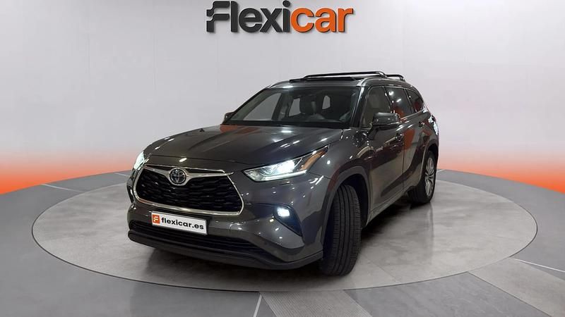 Usado Toyota Highlander Advance 246 CV (180 kW) 2021 Gris SUV