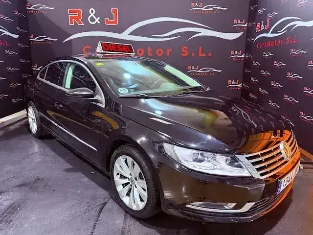 Usado VW CC Advance 140 CV (102 kW) 2015 Negro Berlina