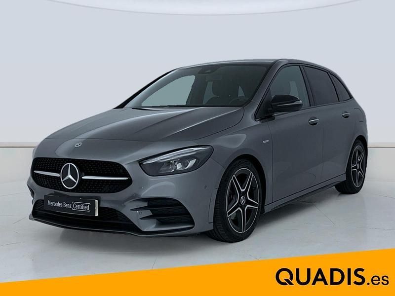 Usado Mercedes B200 150 CV (110 kW) 2022 Gris Monovolumen