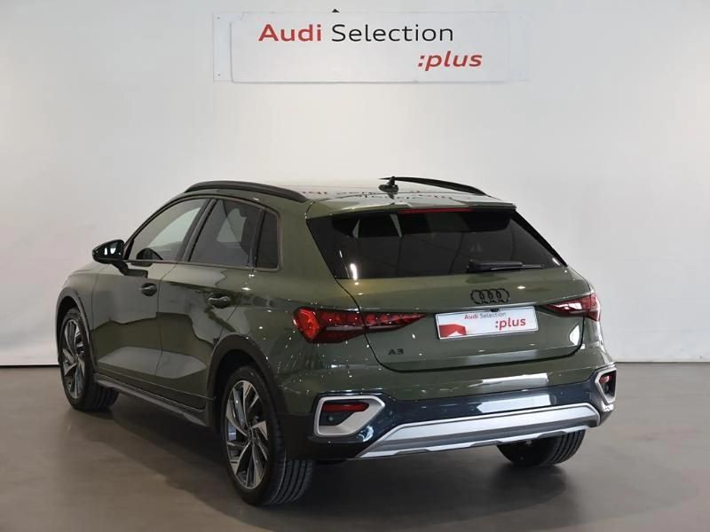 Usado Audi A3 150 CV (110 kW) 2025 Verde