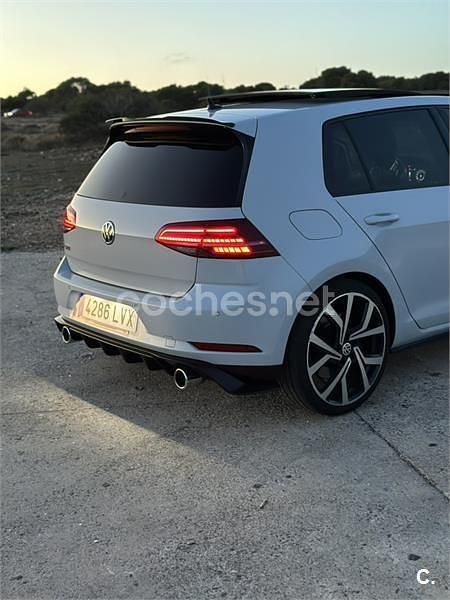 Usado VW Golf VII GTI 245 CV (180 kW) 2017 Blanco Berlina