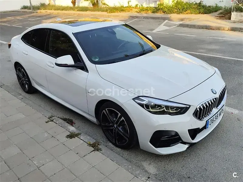Usado BMW 218 Comfort Edition 136 CV (100 kW) 2024 Blanco Coupe
