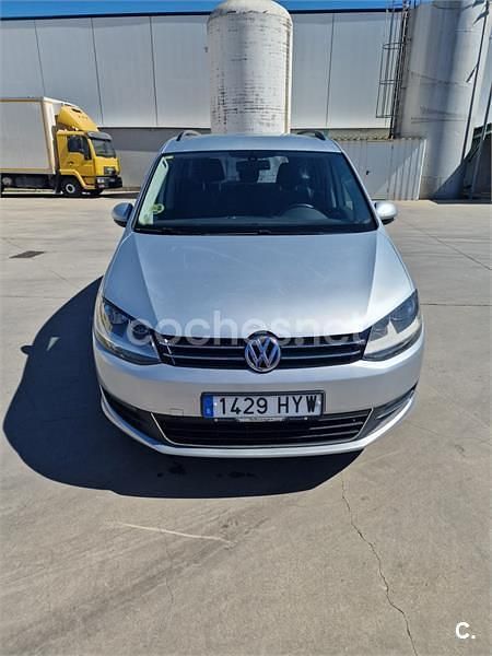 Usado VW Sharan Sport 140 CV (102 kW) 2011 Gris / plata Monovolumen