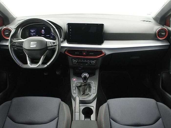 Usado Seat Ibiza FR 110 CV (80 kW) 2022 Rojo Utilitario