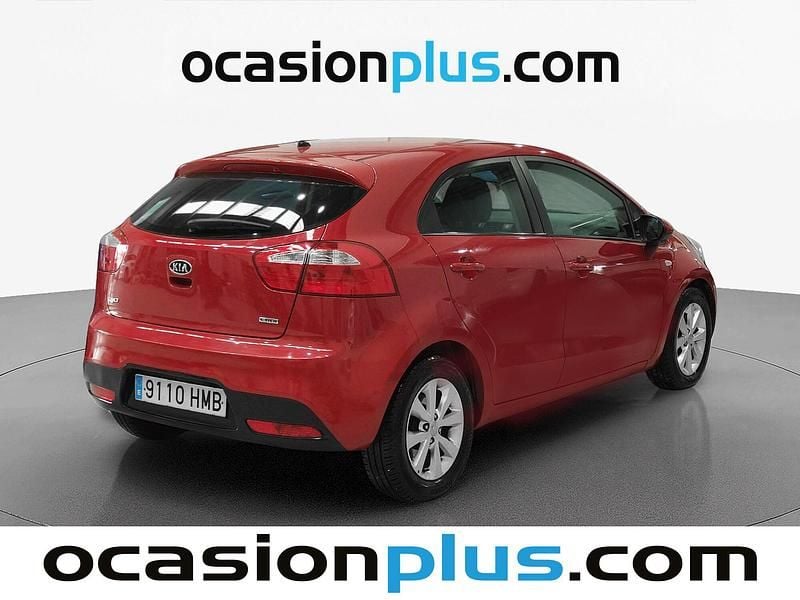 Usado Kia Rio 90 CV (66 kW) 2012 Rojo Utilitario
