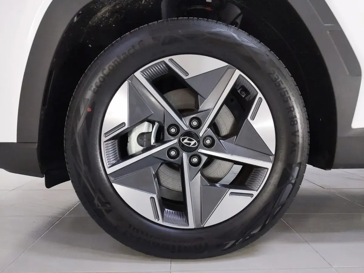 Usado Hyundai Tucson 215 CV (158 kW) 2025 SUV