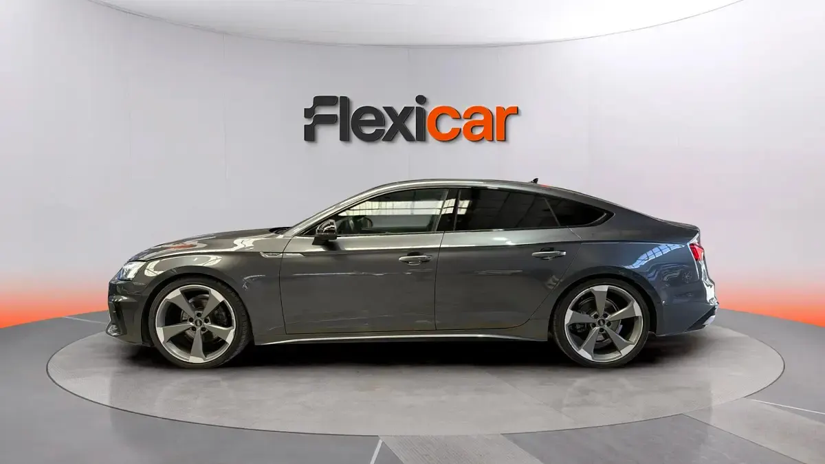 Usado Audi A5 Sportback Premium 163 CV (119 kW) 2022 Gris Utilitario