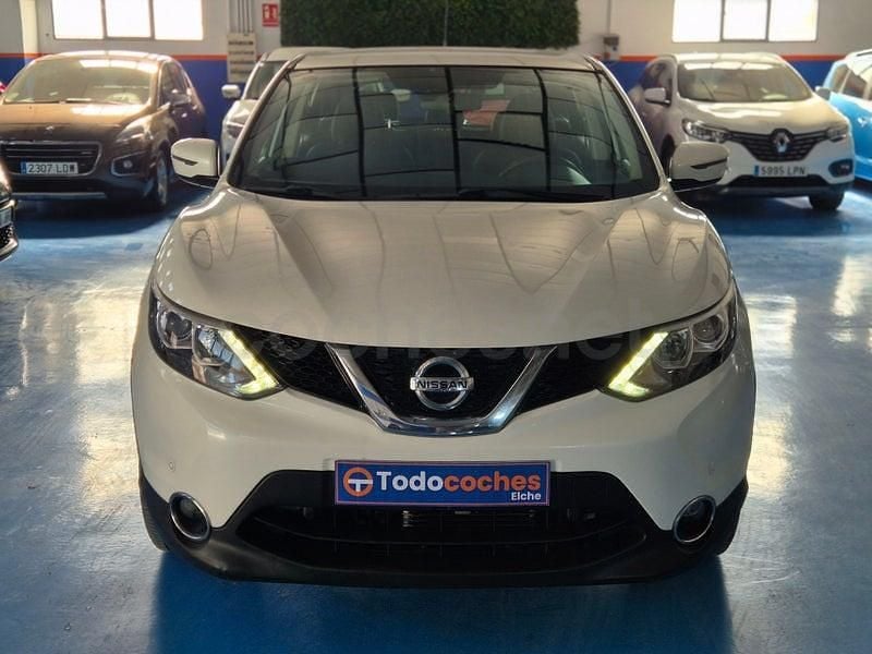 Usado Nissan Qashqai Visia 130 CV (95 kW) 2017 Blanco SUV