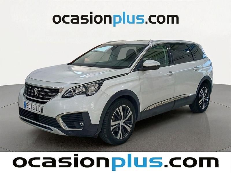 Usado Peugeot 5008 Allure 130 CV (95 kW) 2020 Blanco SUV