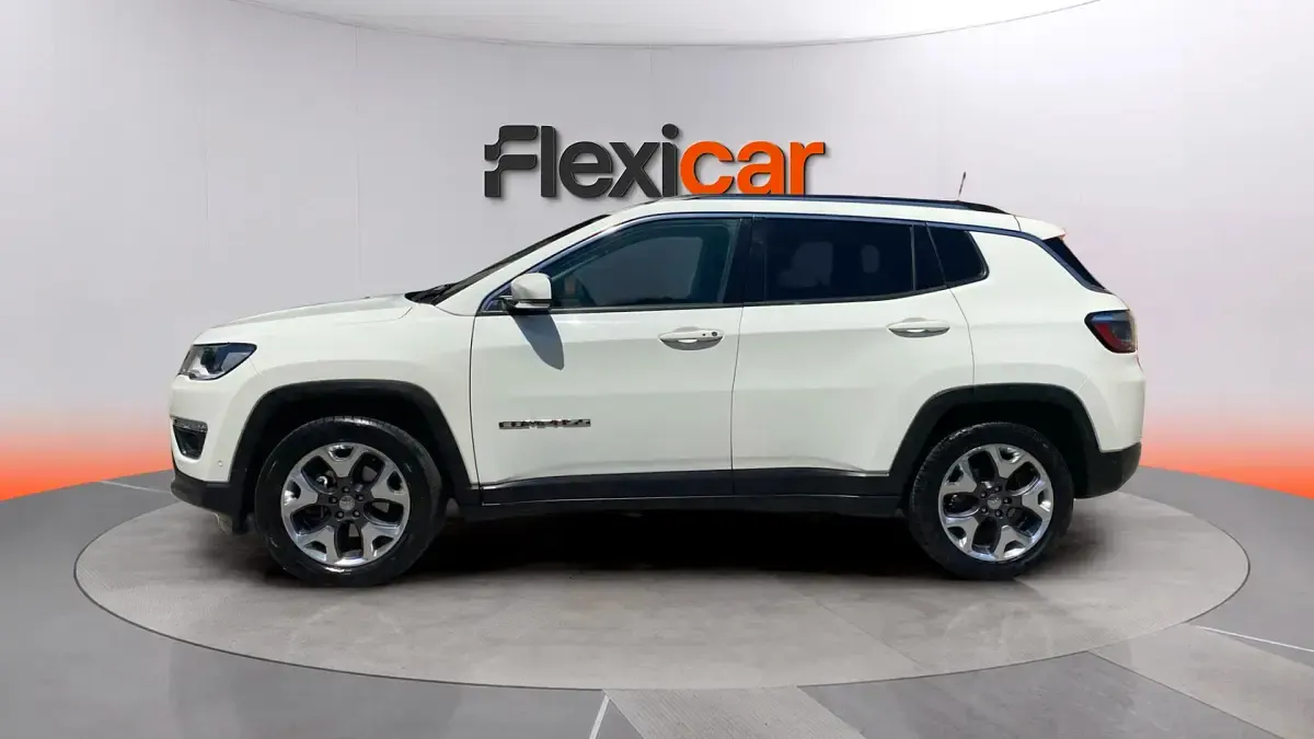 Usado Jeep Compass Limited 140 CV (102 kW) 2020 Blanco SUV