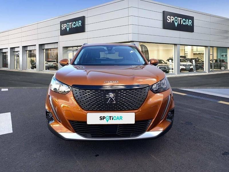 Nuevo Peugeot 208 Allure 110 CV (80 kW) 2025 Amarillo águeda Utilitario