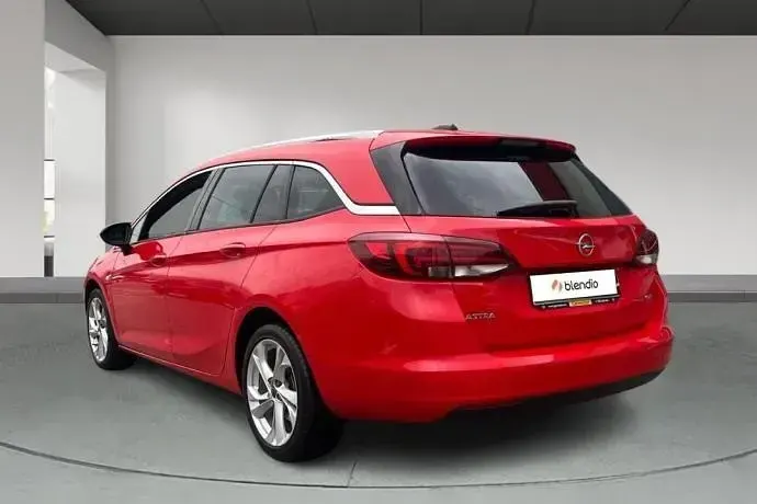 Usado Opel Astra Dynamic 110 CV (80 kW) 2016 Familiar