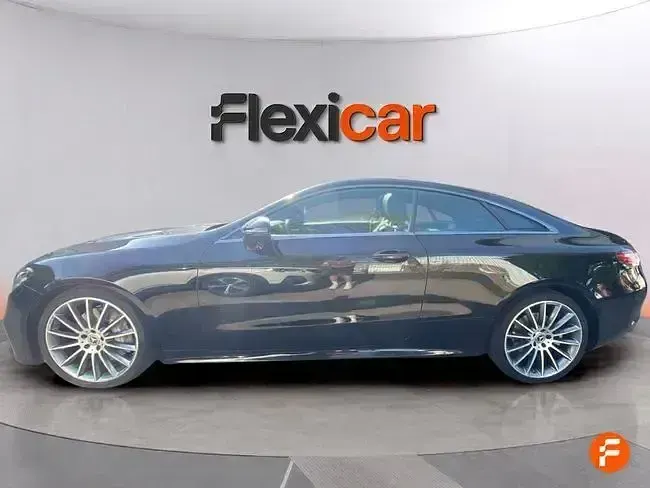 Usado Mercedes E350 299 CV (219 kW) 2019 Blanco Coupe
