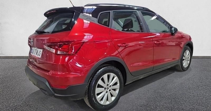 Usado Seat Arona Xperience 110 CV (80 kW) 2023 SUV