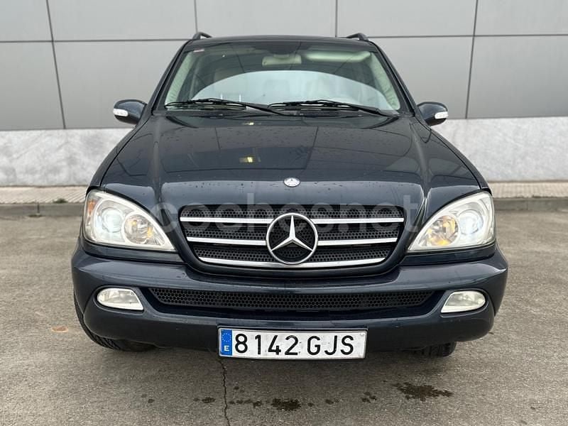 Usado Mercedes ML400 250 CV (183 kW) 2003 Azul SUV