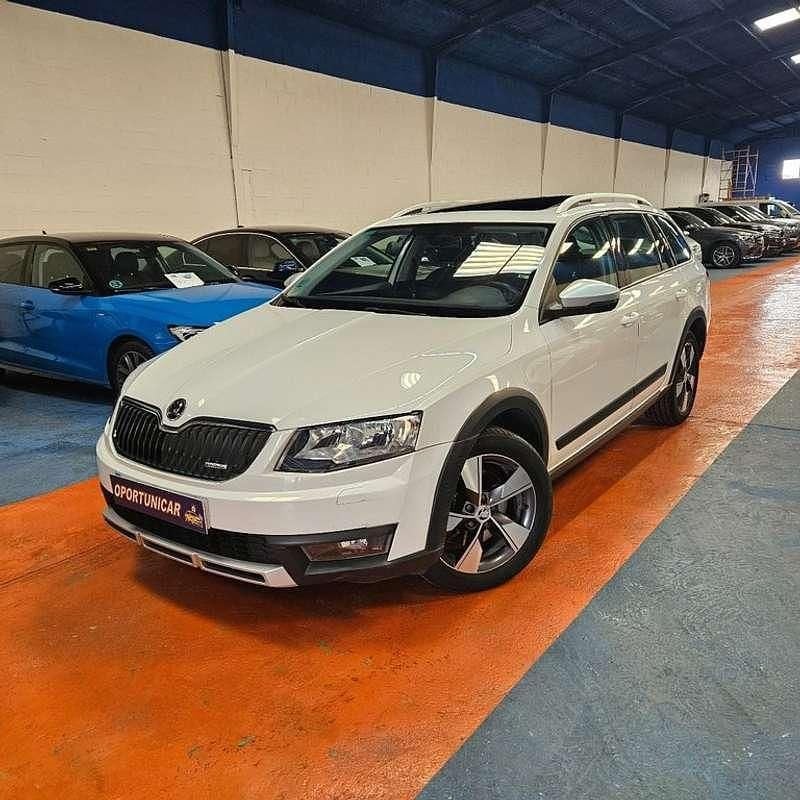Usado Skoda Octavia 184 CV (135 kW) 2016 Blanco Utilitario