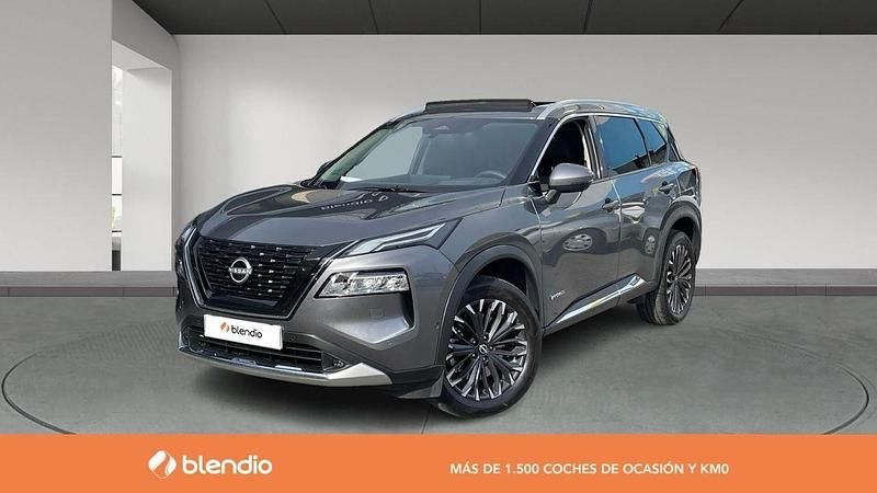 Usado Nissan X-Trail Tekna 204 CV (150 kW) 2025 Gris SUV