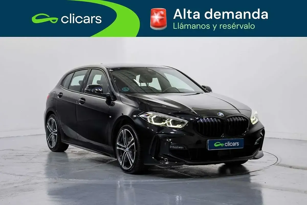 Usado BMW 118 M Sport 136 CV (100 kW) 2023 Negro Utilitario