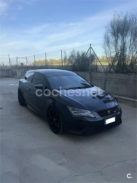 Usado Seat Leon SC FR 184 CV (135 kW) 2014 Negro Utilitario