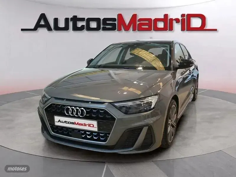 Usado Audi A1 Sportback S-Line 95 CV (69 kW) 2020 Gris Utilitario