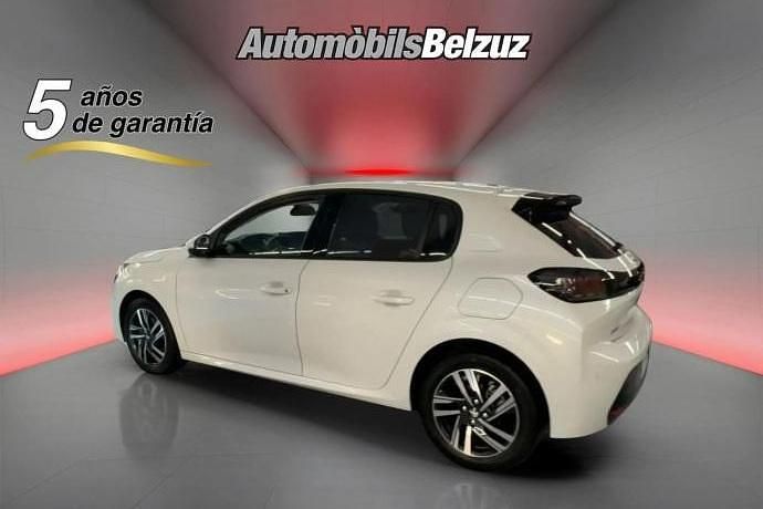 Usado Peugeot 208 100 CV (73 kW) 2021 Utilitario