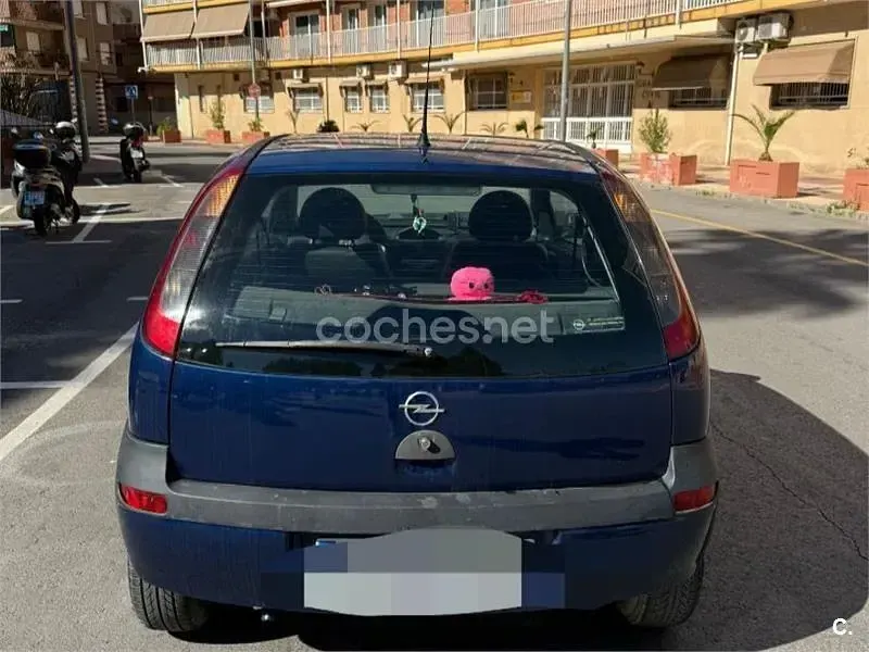 Używany Opel Corsa Edition 75 KM (55 kW) 2003 Niebieski Hatchback