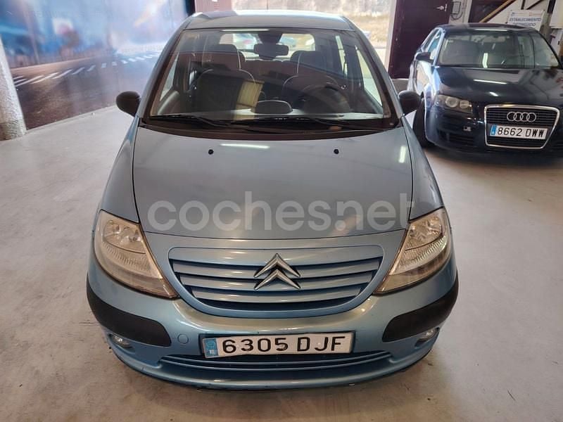 Usado Citroën C3 92 CV (67 kW) 2005 Azul Berlina