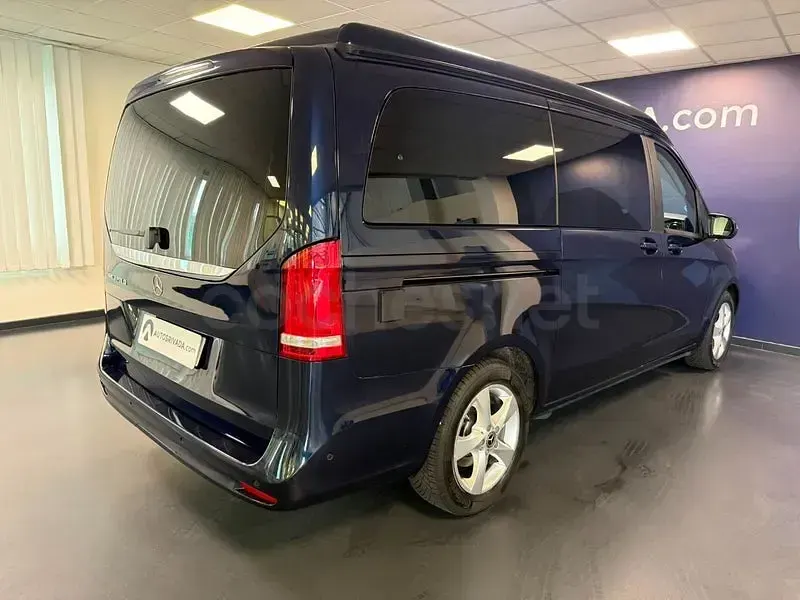 Usado Mercedes V220 Marco Polo 163 CV (119 kW) 2021 Azul Monovolumen