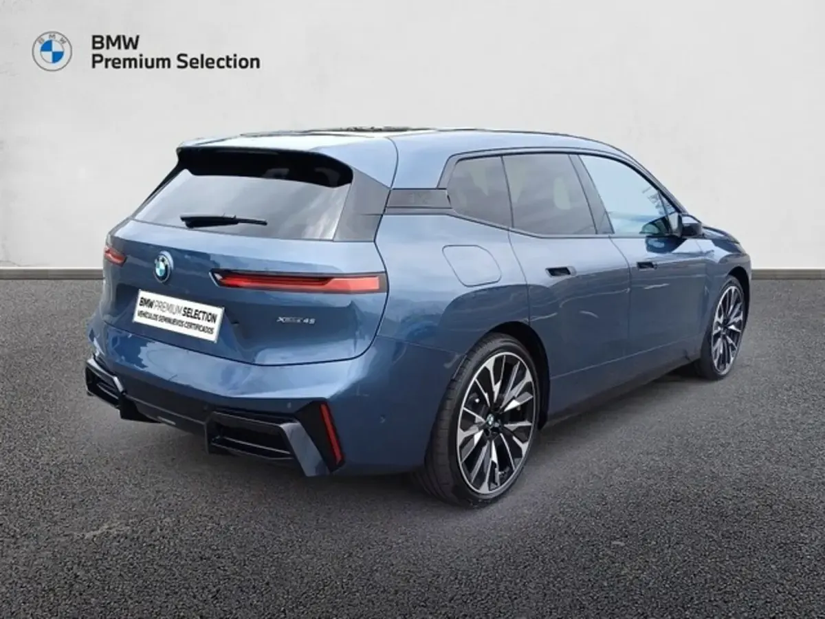 Usado BMW iX Comfort Edition 300 kW (408 CV) 2026 Azul SUV