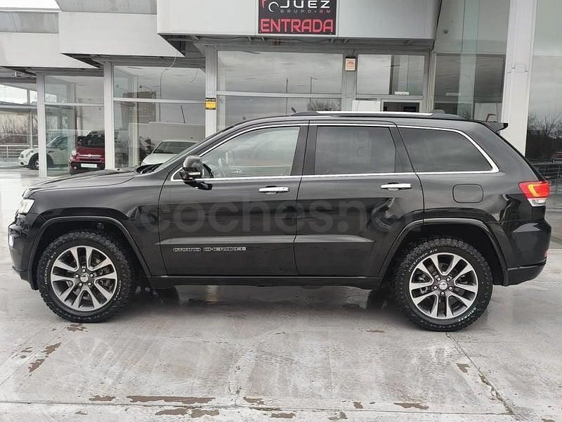 Usado Jeep Grand Cherokee Overland 250 CV (183 kW) 2018 Negro SUV