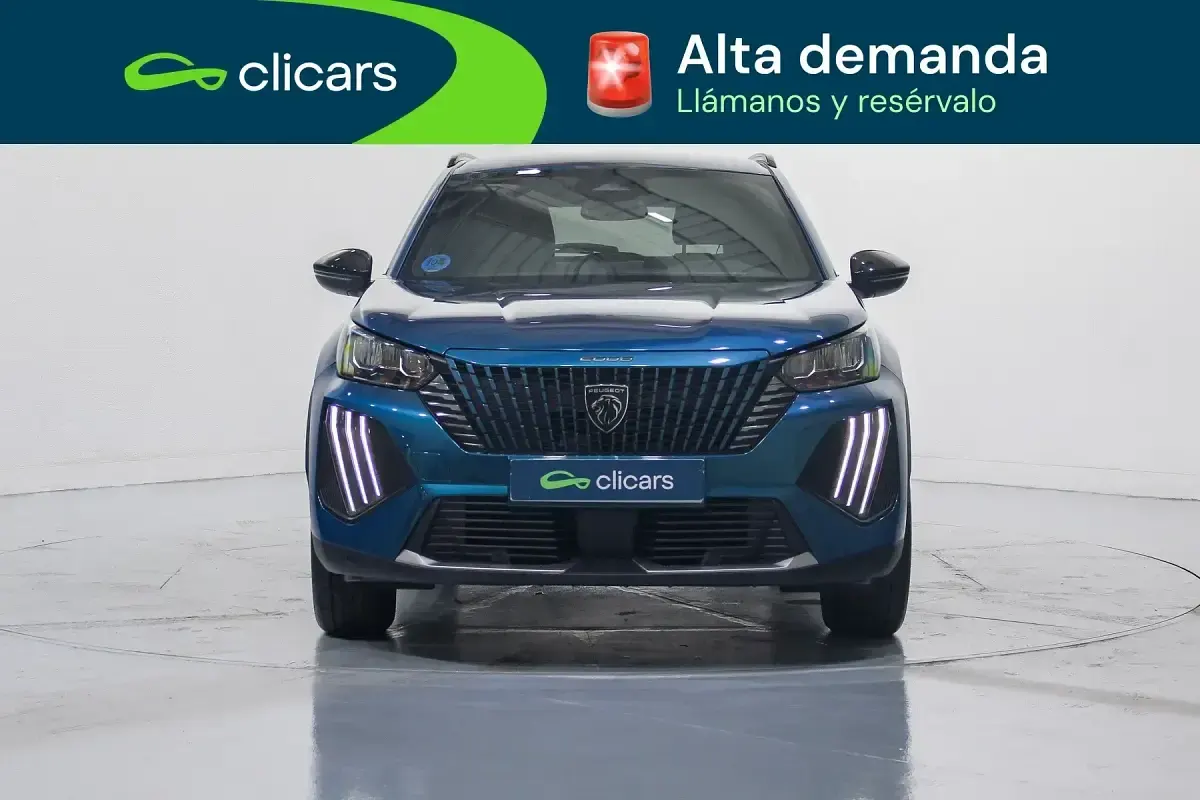 Usado Peugeot e-2008 Allure 114 kW (156 CV) 2025 Azul SUV
