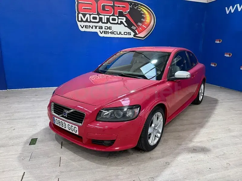 Usado Volvo C30 Kinetic 136 CV (100 kW) 2008 Rosa Utilitario