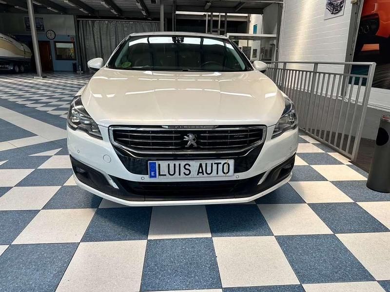 Usado Peugeot 508 GT-line 120 CV (88 kW) 2018 Blanco Berlina