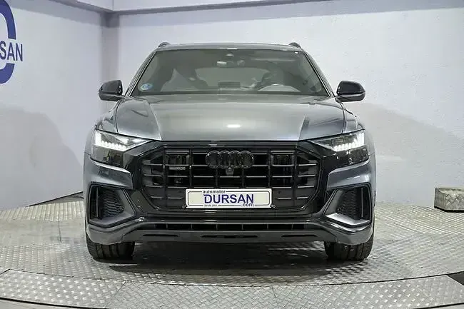Usado Audi Q8 Premium 231 CV (169 kW) 2022 Gris / plata SUV