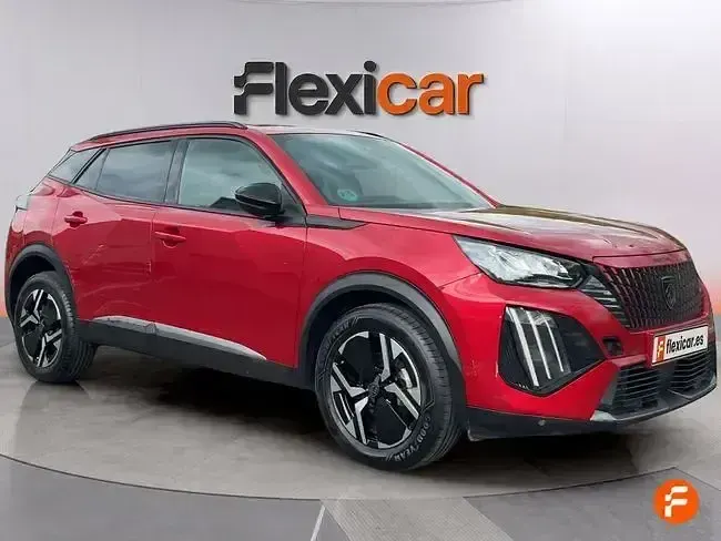 Usado Peugeot 2008 Allure 100 CV (73 kW) 2023 Rojo SUV