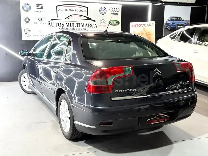 Usado Citroën C5 Exclusive 138 CV (101 kW) 2006 Negro Berlina