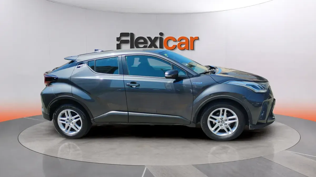 Usado Toyota C-HR Active 122 CV (89 kW) 2020 Gris SUV