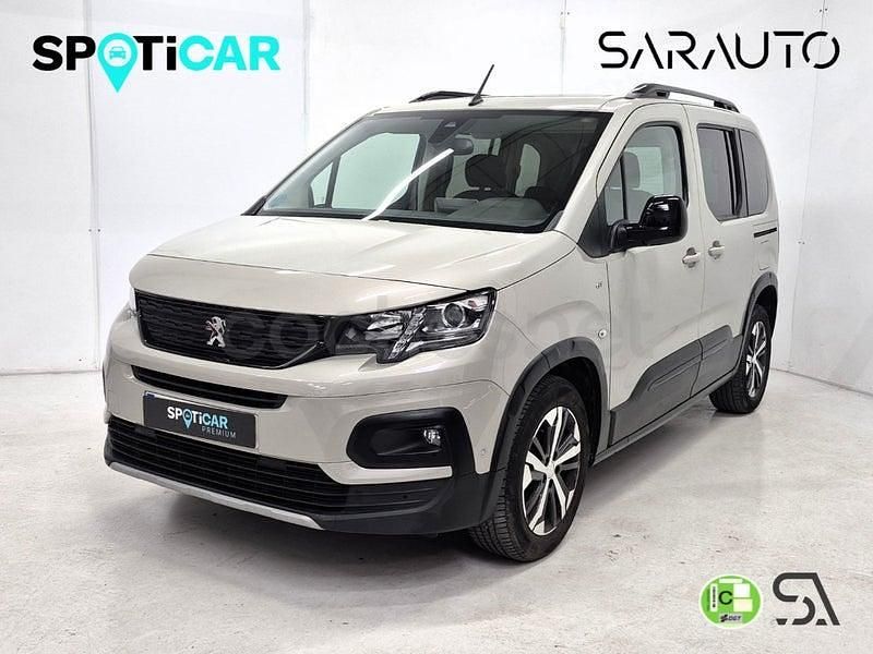 Usado Peugeot Rifter GT 130 CV (95 kW) 2022 Beige Monovolumen