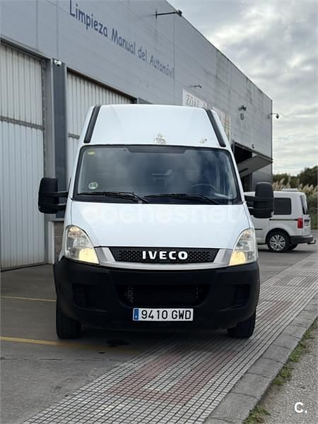 Blanco Usado 2010 Iveco Daily Recogida | 13.900 € (Un poco caro) - Imagen 1/3