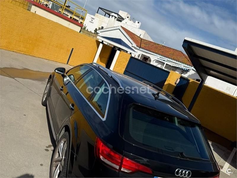 Usado Audi A4 Allroad 163 CV (119 kW) 2017 Negro Familiar