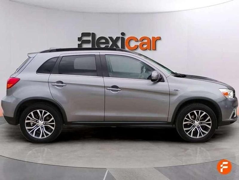 Usado Mitsubishi ASX Motion 117 CV (86 kW) 2018 Gris SUV