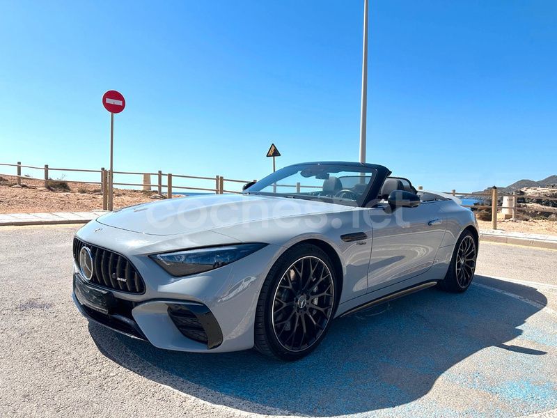 Gris / plata Usado 2022 Mercedes SL43 AMG AMG Descapotable | 124.990 € - Imagen 1/4