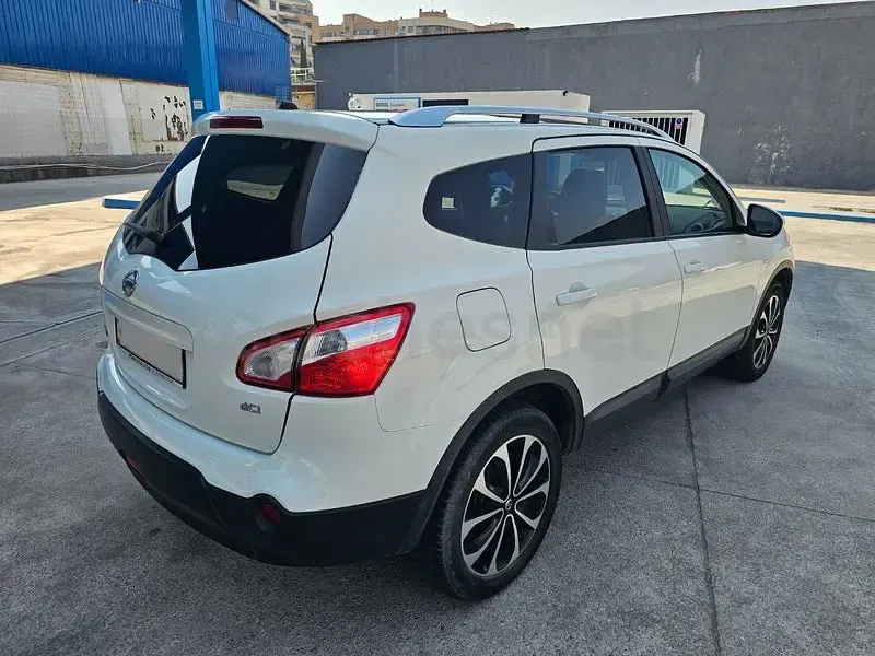 Usado Nissan Qashqai +2 360º 130 CV (95 kW) 2012 Blanco SUV
