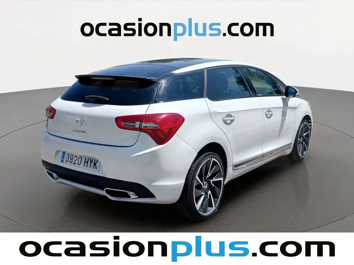 Usado Citroën DS5 Style 163 CV (119 kW) 2014 Blanco Utilitario