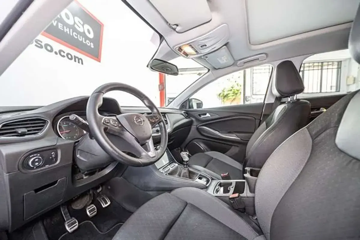 Usado Opel Grandland X Excellence 131 CV (96 kW) 2018 Blanco SUV