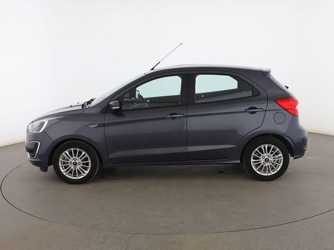 Usado Ford Ka Ultimate 87 CV (63 kW) 2018 Gris Utilitario