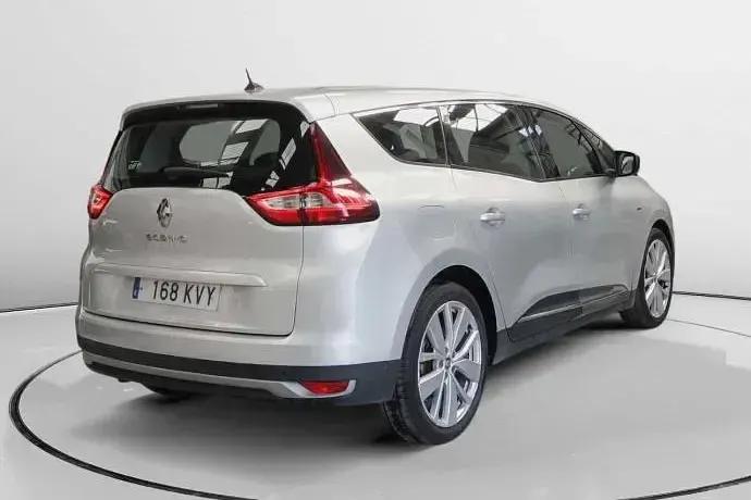 Usado Renault Scenic E-Tech LIMITED 140 CV (102 kW) 2019 Monovolumen
